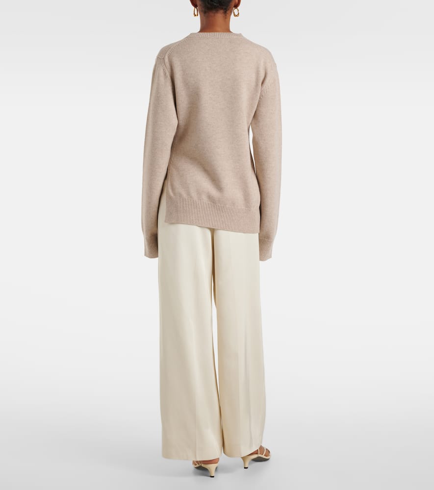 Wool and cashmere sweater