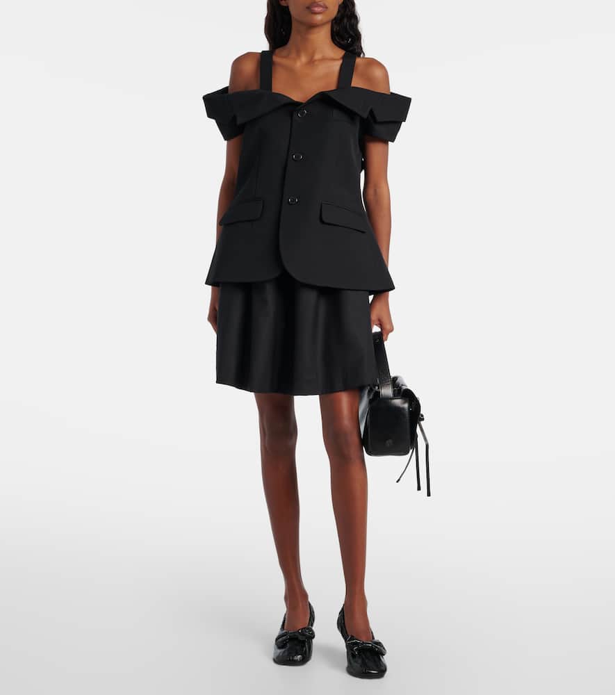 Cutout wool top
