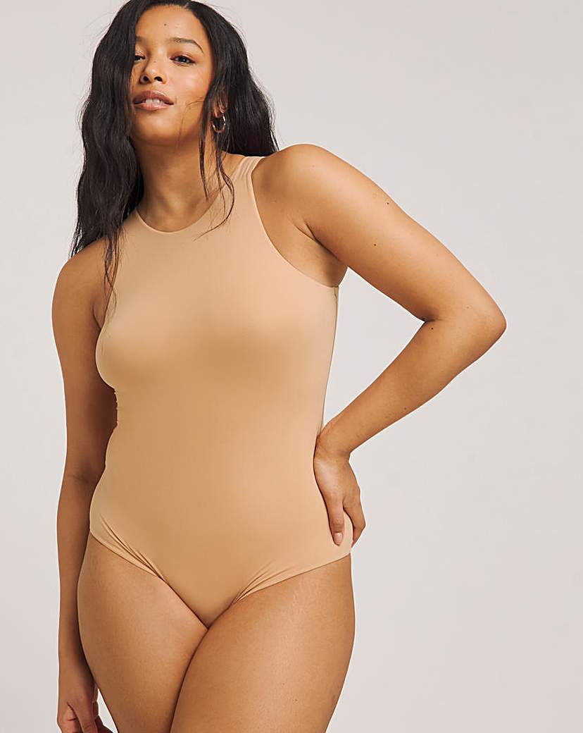 MAGISCULPT Smoothing Racer Body