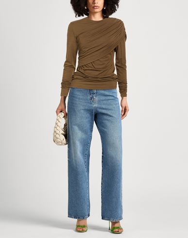 Woman T
