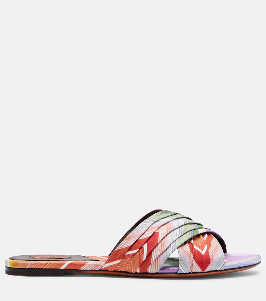 Ada Chevron twill slides