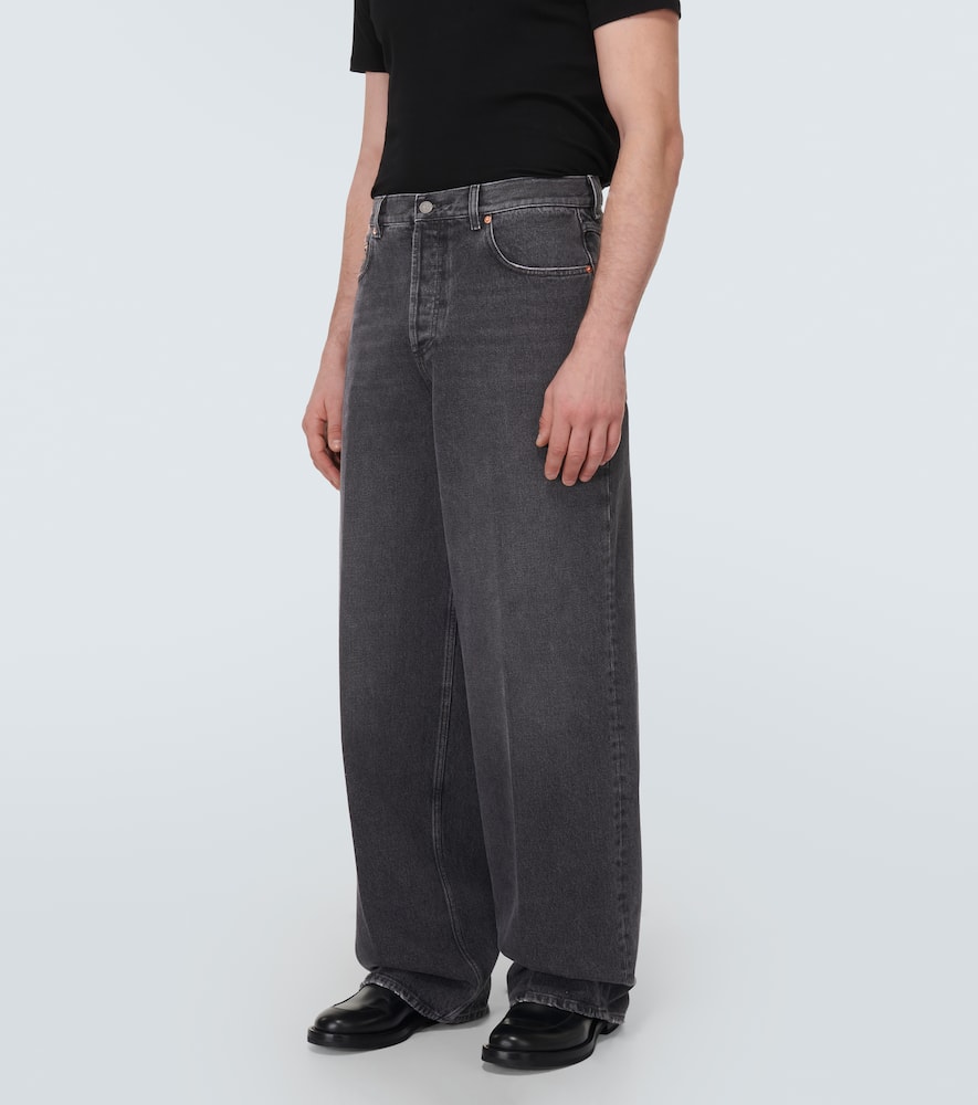 High-rise wide-leg jeans