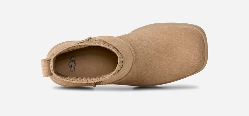 ® Women's Moxy Chelsea Suede Boots in Sand