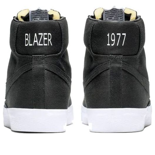 Blazer Mid '77 Canvas 'Black'