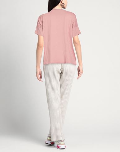 Woman T