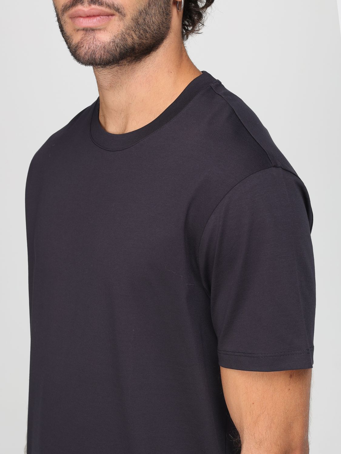 T-Shirt Men color Navy