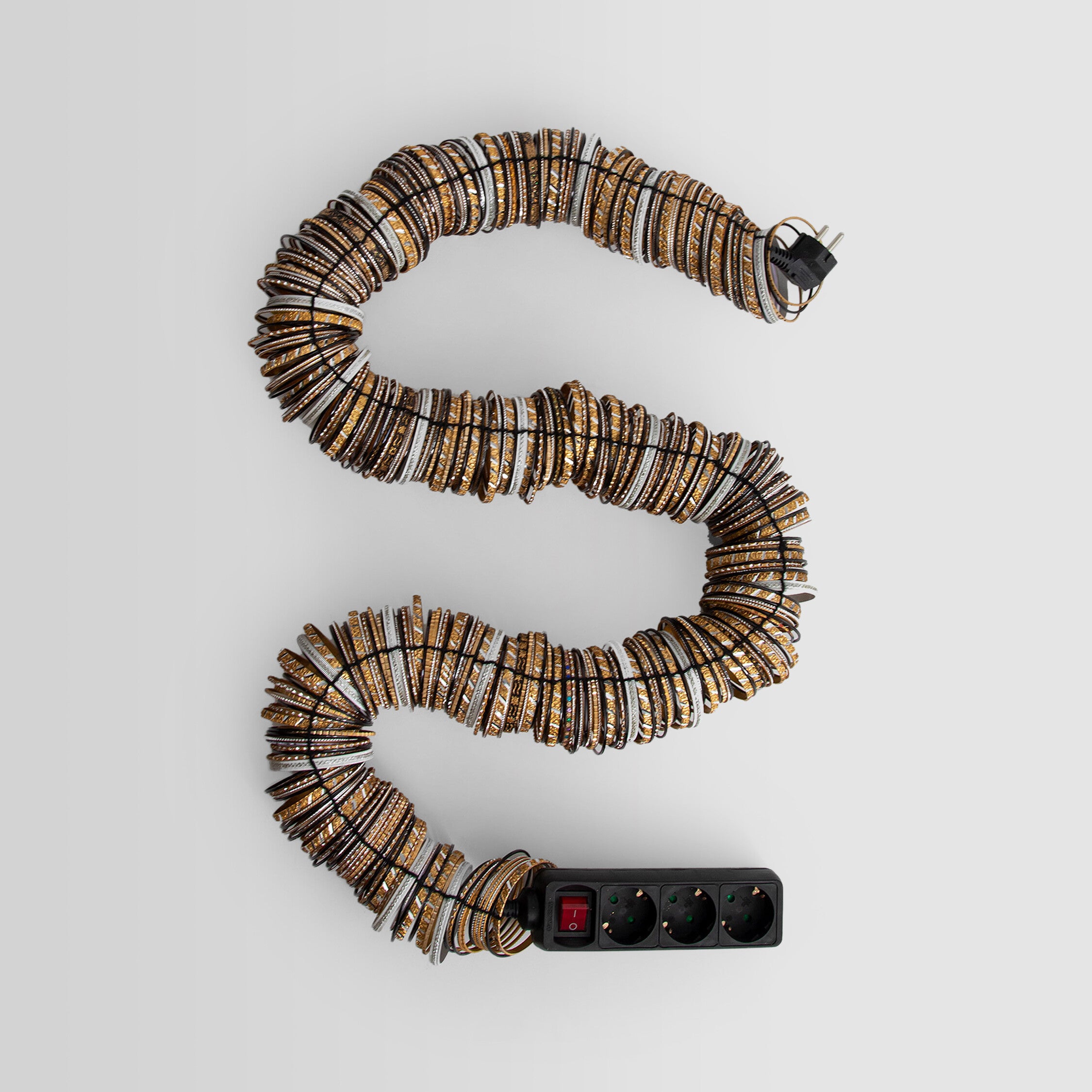 UNISEX MULTICOLOR OBJECTS