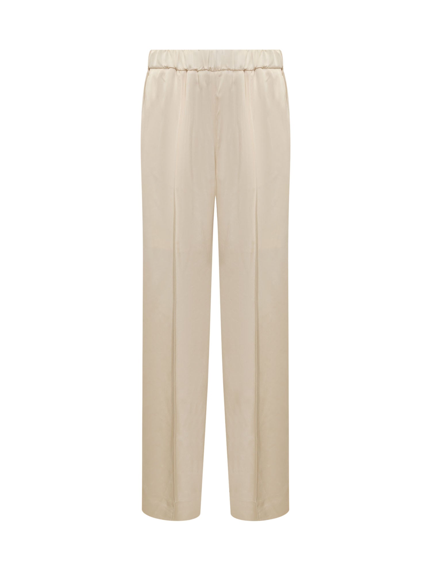 Elegant Trousers for a Chic Fall Look