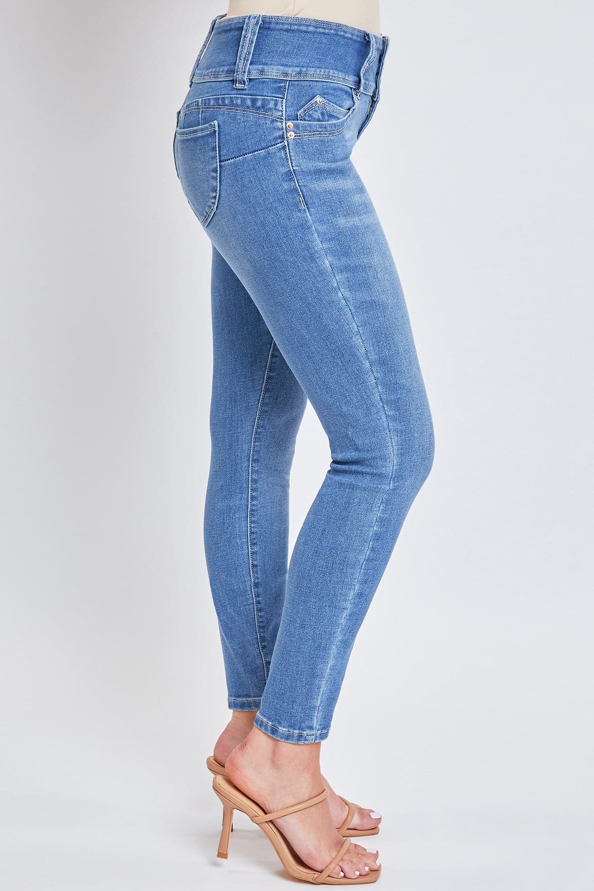 Women's Sustainable WannaBettaButt Skinny Jeans