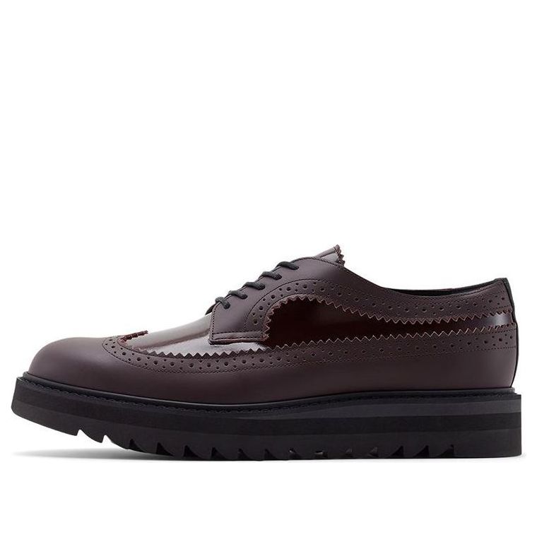 Brogue 'Burgundy'