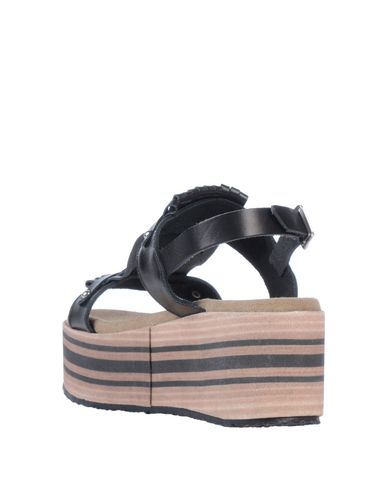 Woman Sandals Black Size 8 Soft Leather