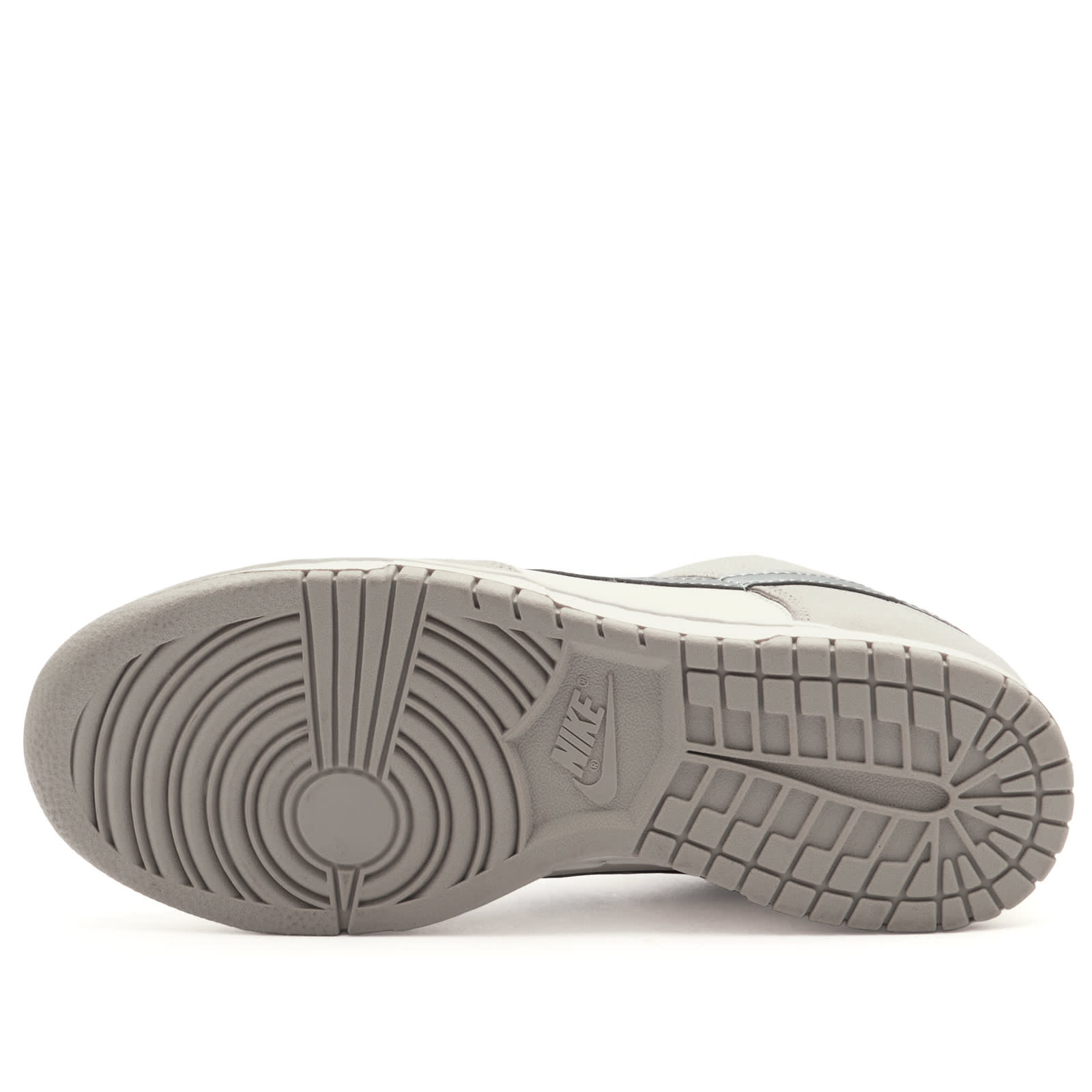 Women's Dunk Low W Sneaker Sail/Silver/Bone