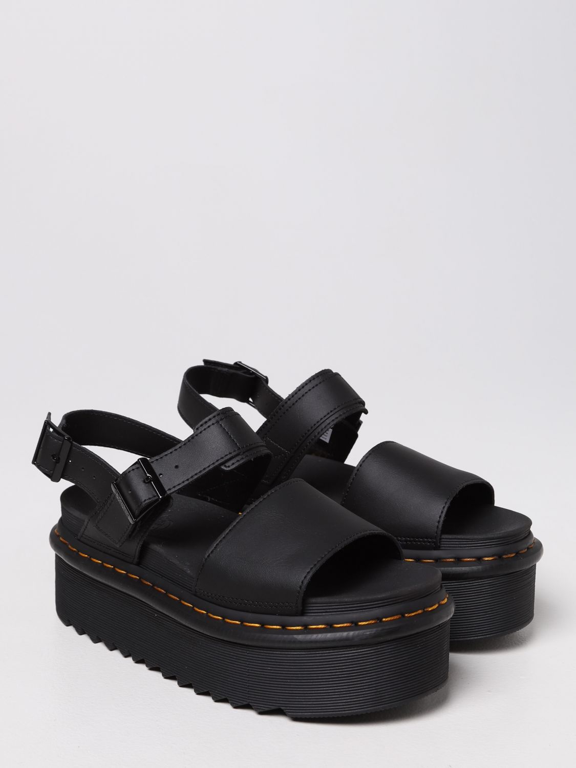 Voss Quad sandal in rubberized leather