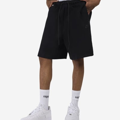 Men's Tech Fleece Shorts in Black