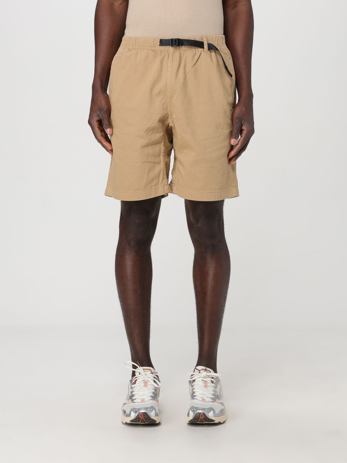 Short Men color Beige