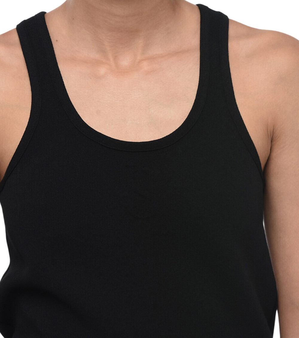 Black Solid Scoop Neck Top