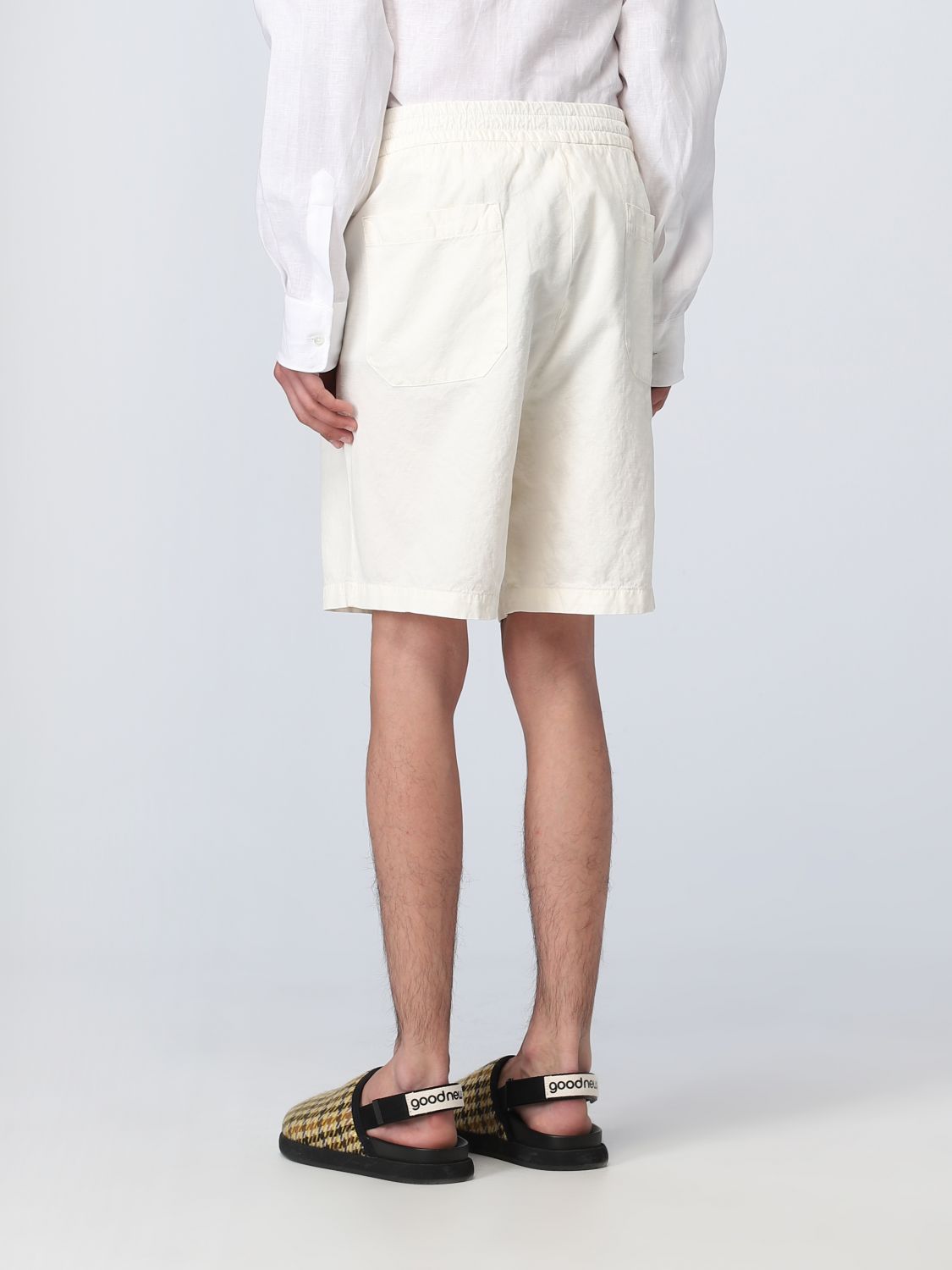 Short Men color Yellow Cream