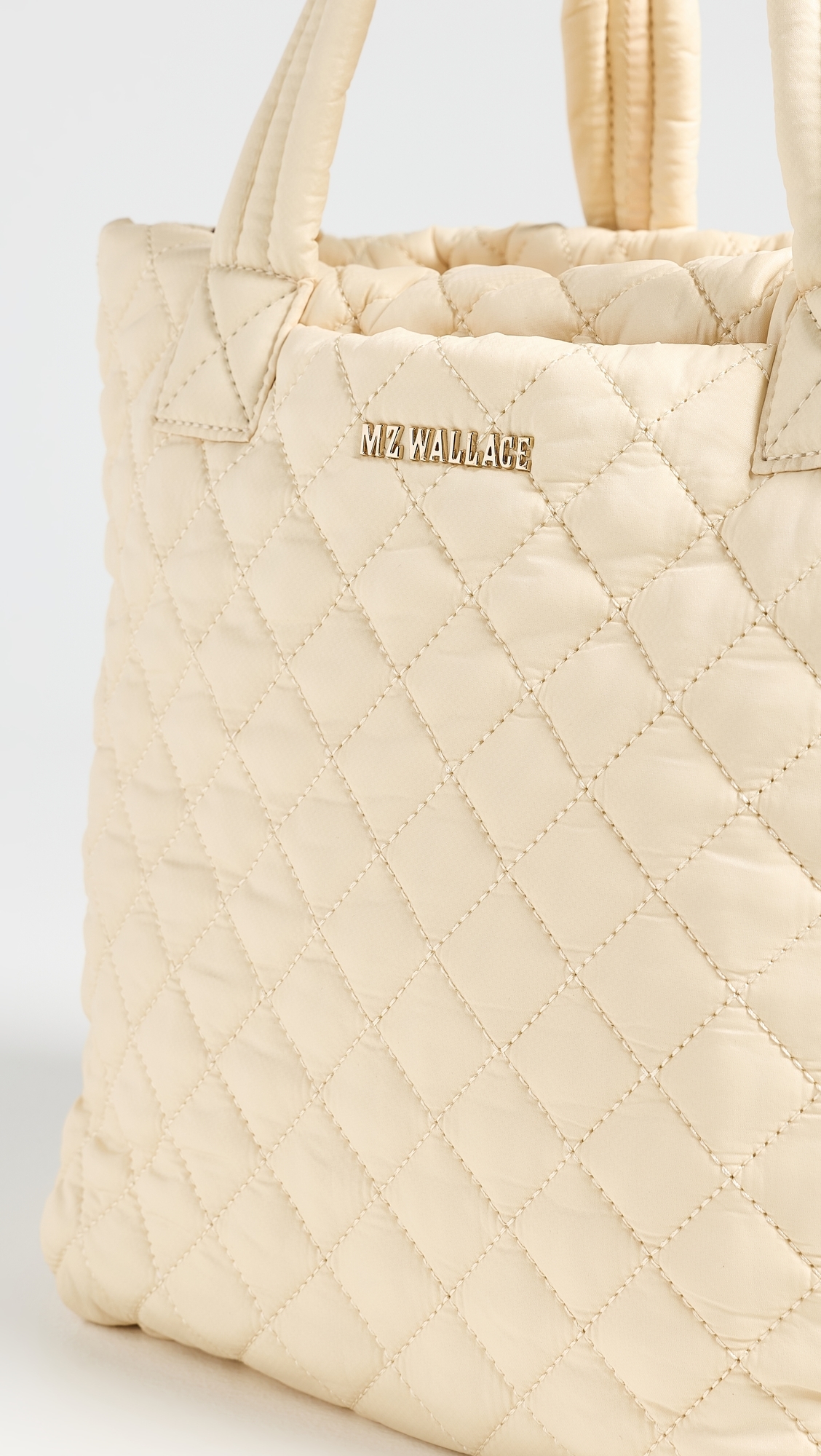 Small Metro Deluxe II Tote Chamomile One Size