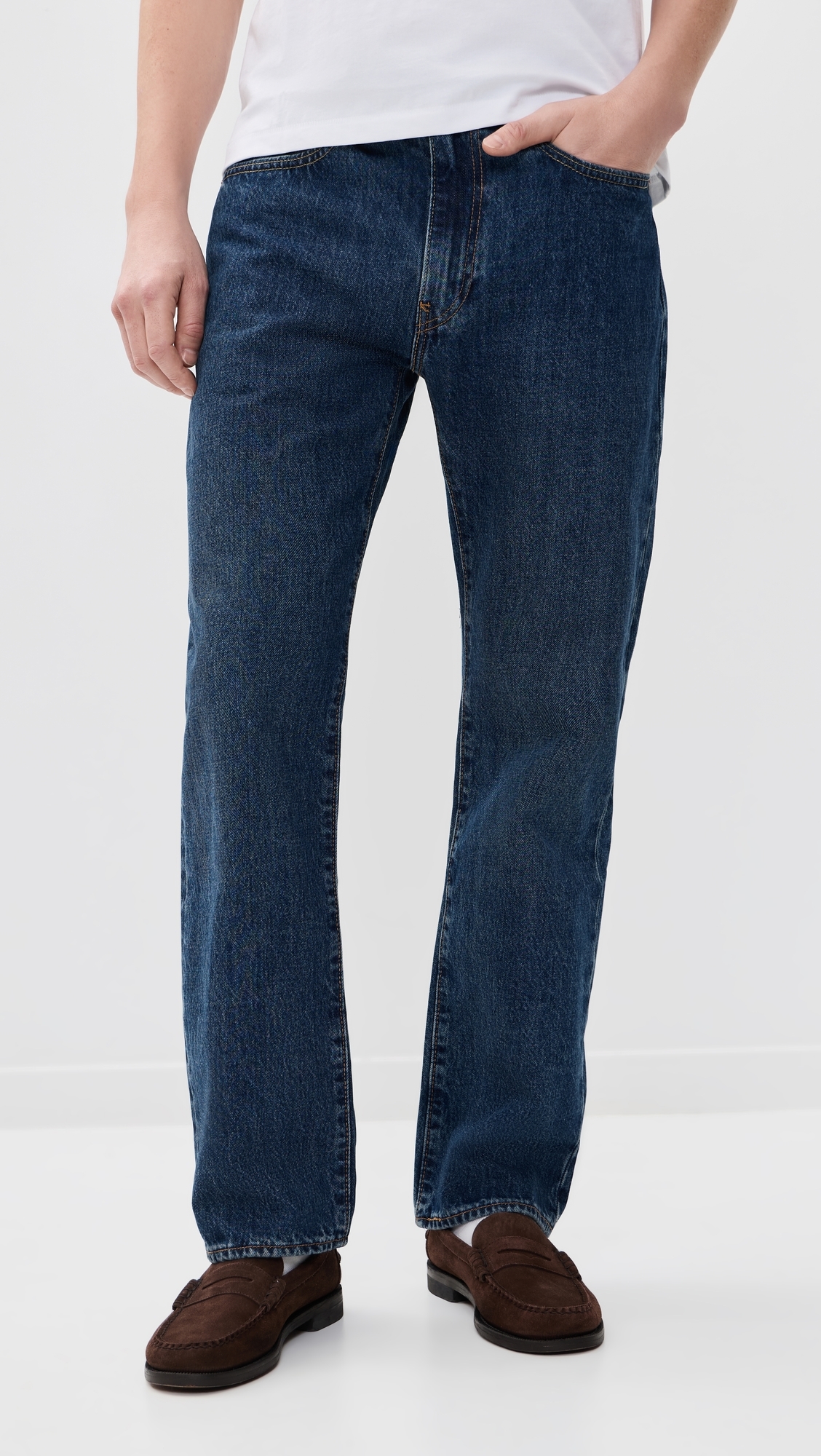 555 Relaxed Straight Jeans CHECK THE SCORE