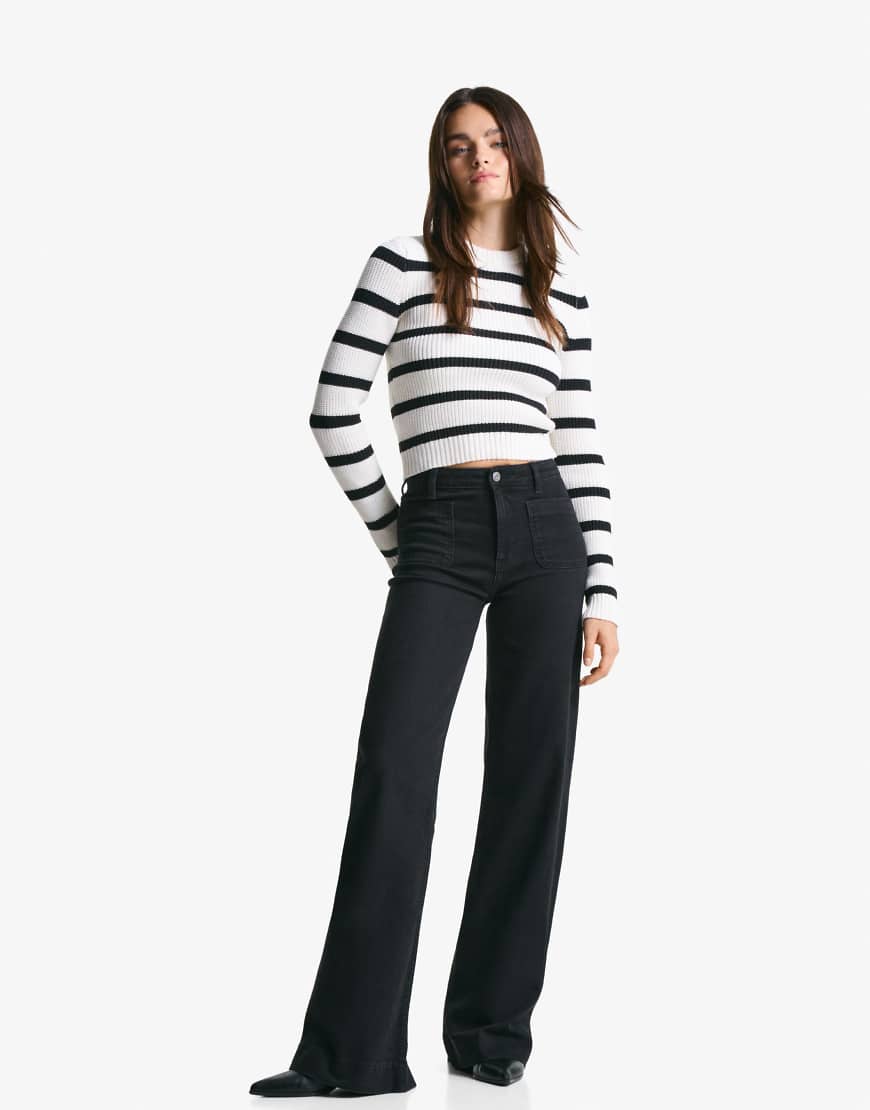 Seamless wide-leg jeans with pockets in black
