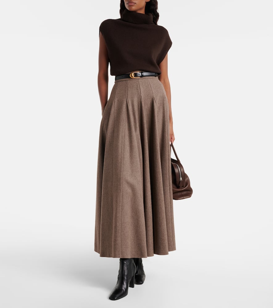 Turtleneck wool and cashmere sweater vest