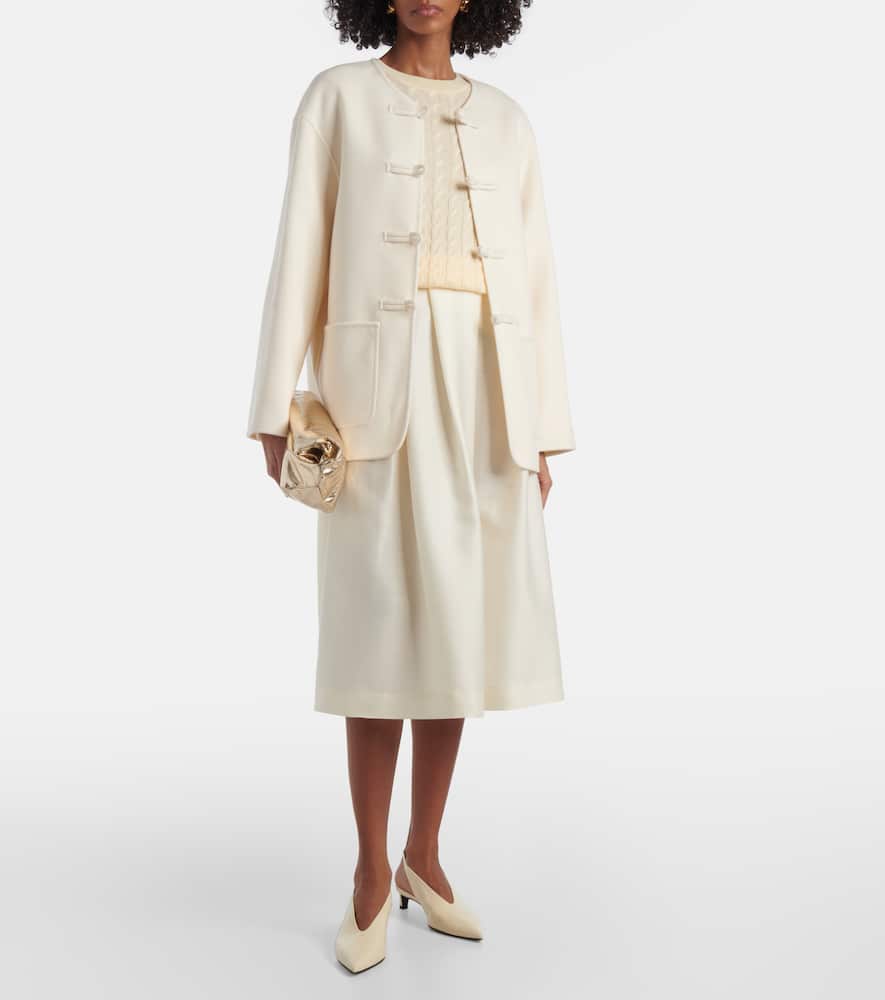 Cable-knit wool and cashmere sweater