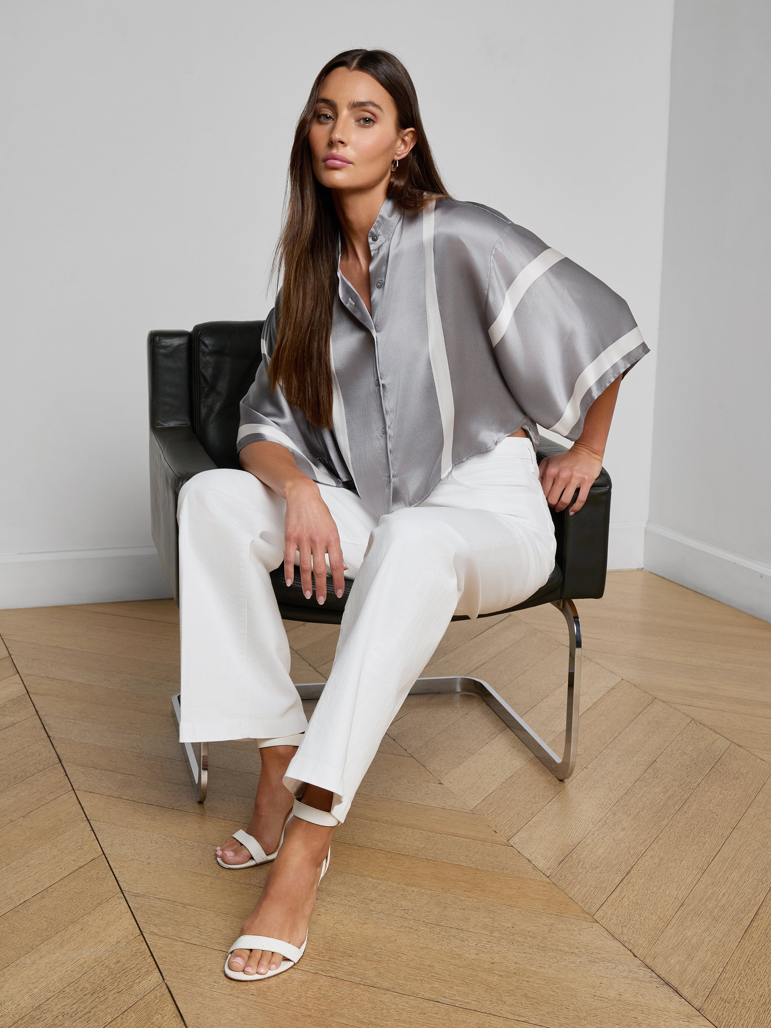 Dru Silk Blouse Top In Light Grey/white Placement Stripe
