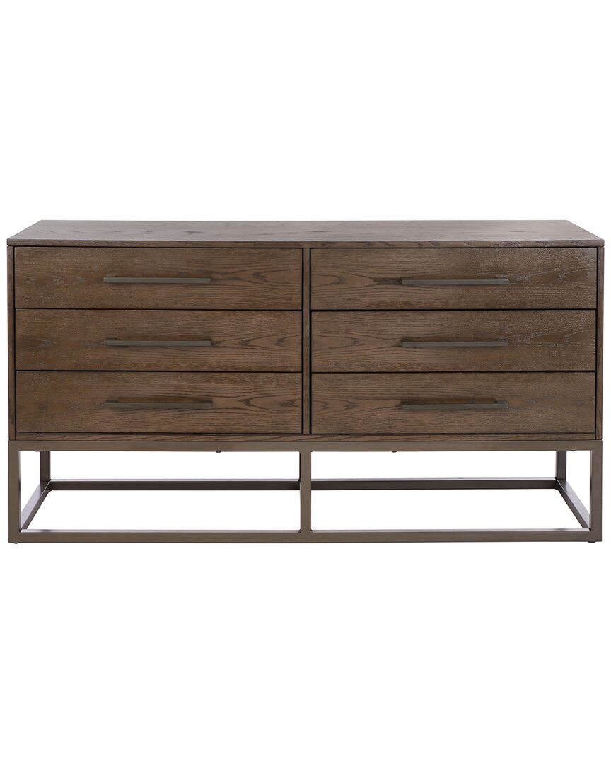 Estelle Dresser