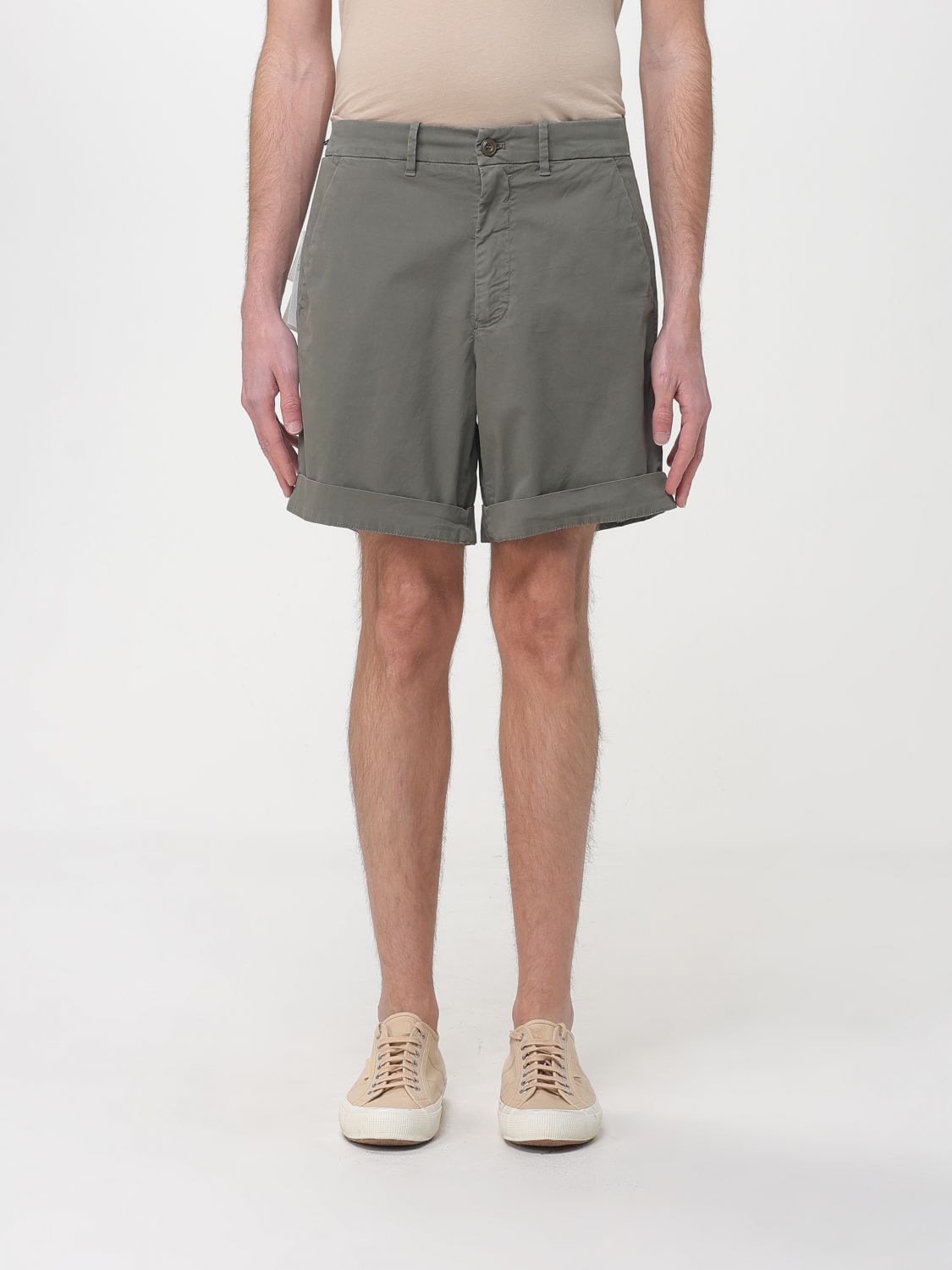 Shorts Men color Military