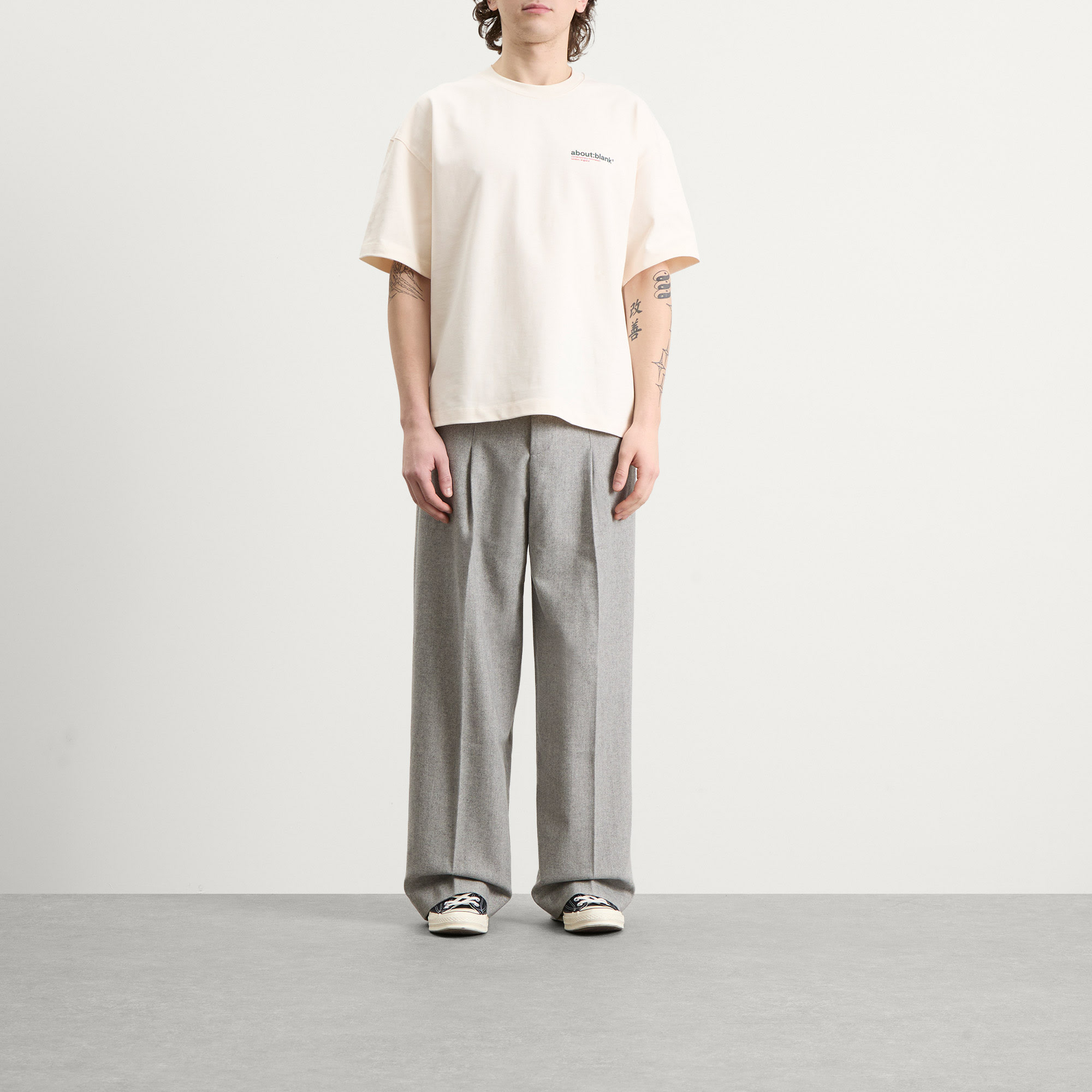 Men's Herringbone Tailored Wide Leg Trouser in Grey