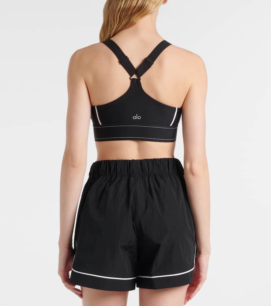 Motivate track shorts