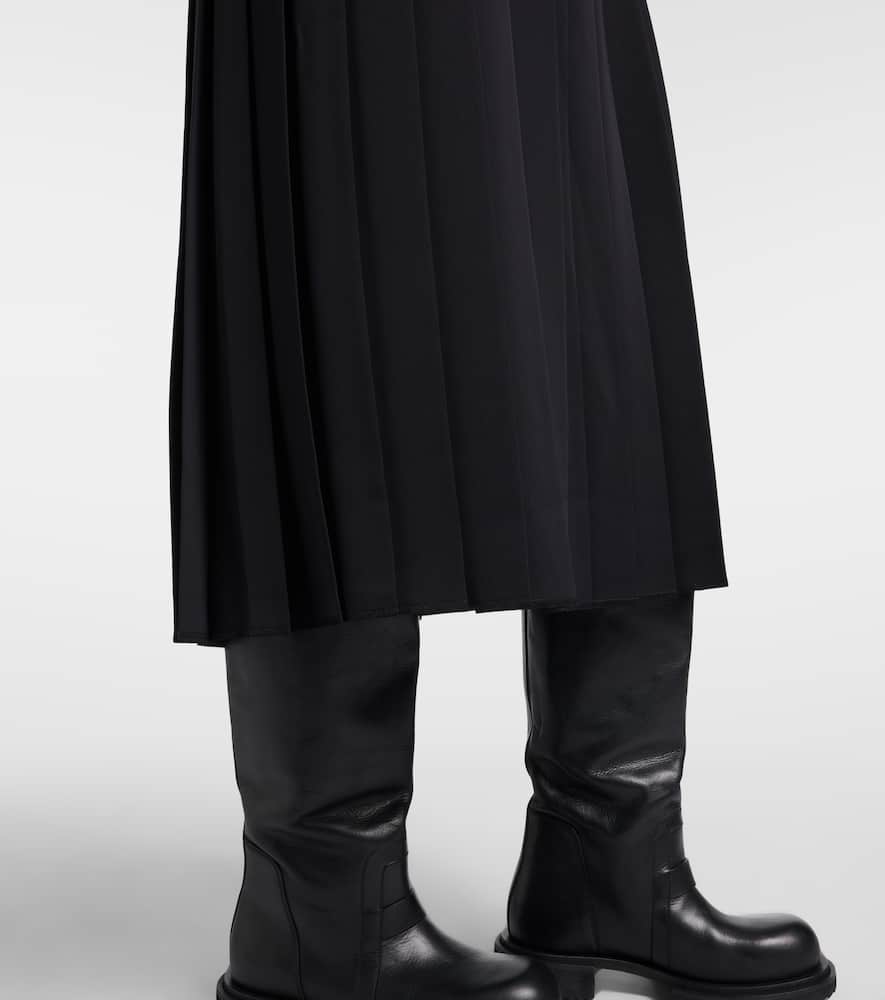 Pleated midi skirt