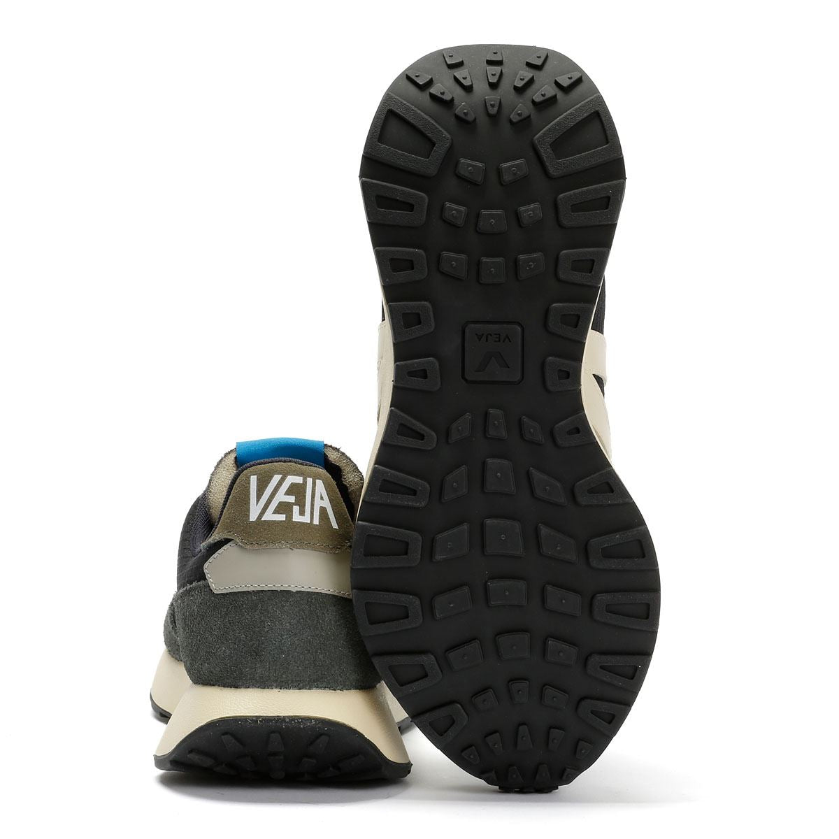 Veja Paulistana Women's Black Pierre Trainer