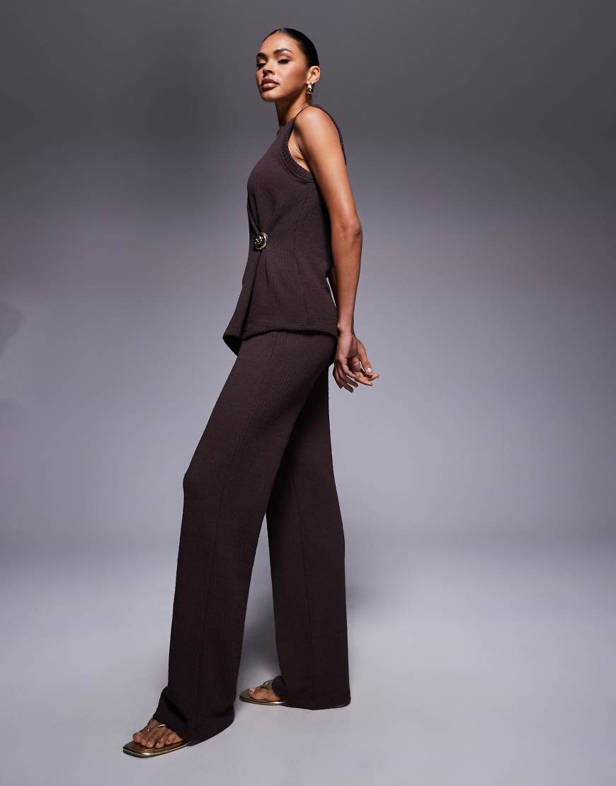 Textured wide leg trouser co-ord in brown