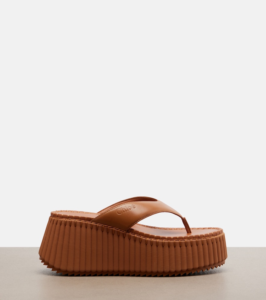 Chloé Nama leather platform thong sandals