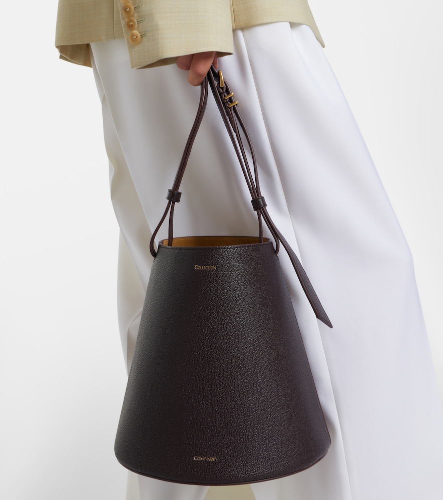 Orbita Small leather bucket bag