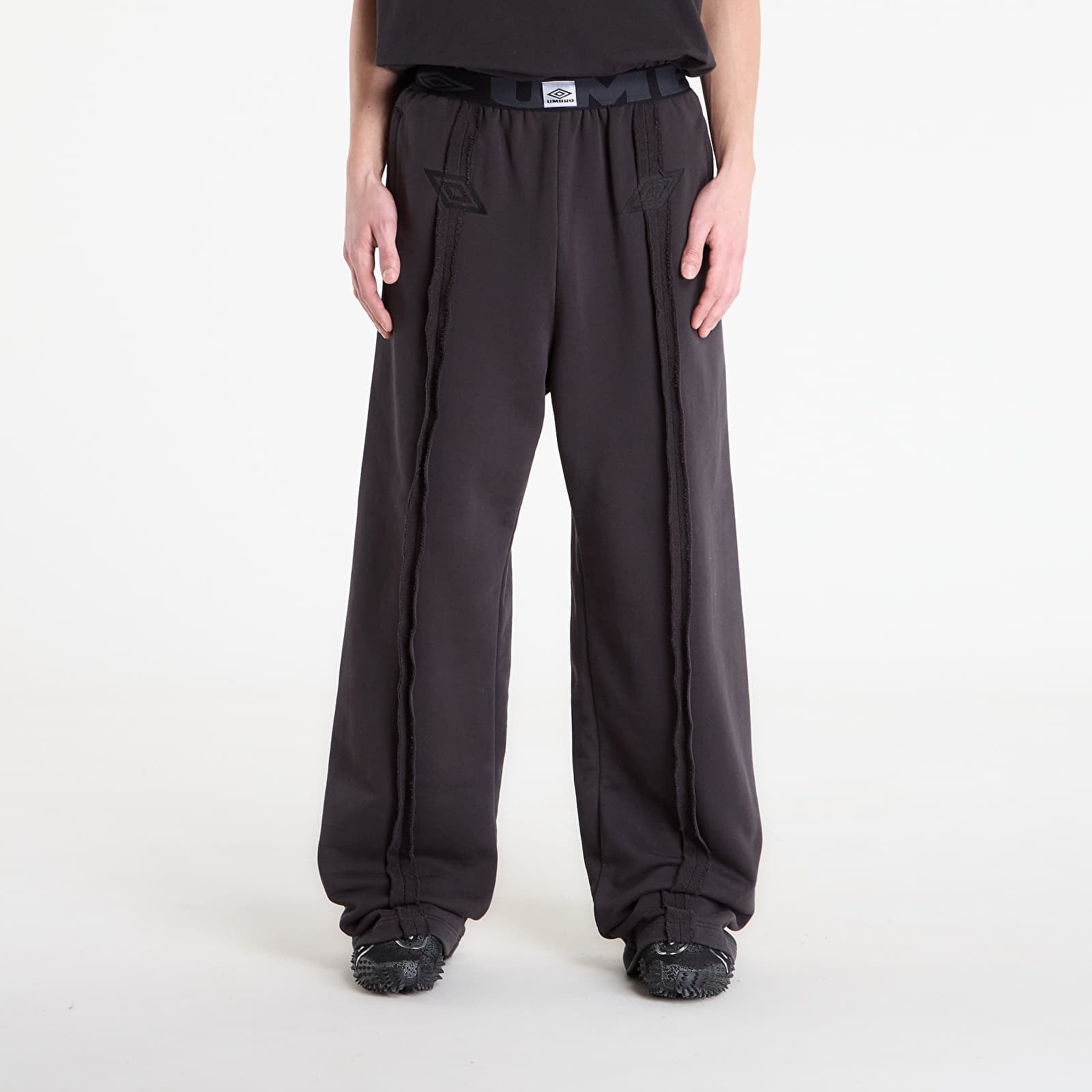 Sweatshirt Umbro by SlamJam Bench Sweat Pants Strong Wash Black