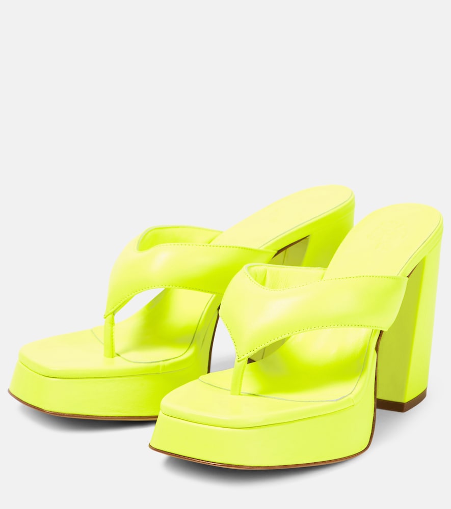 Gia 17 leather platform thong sandals