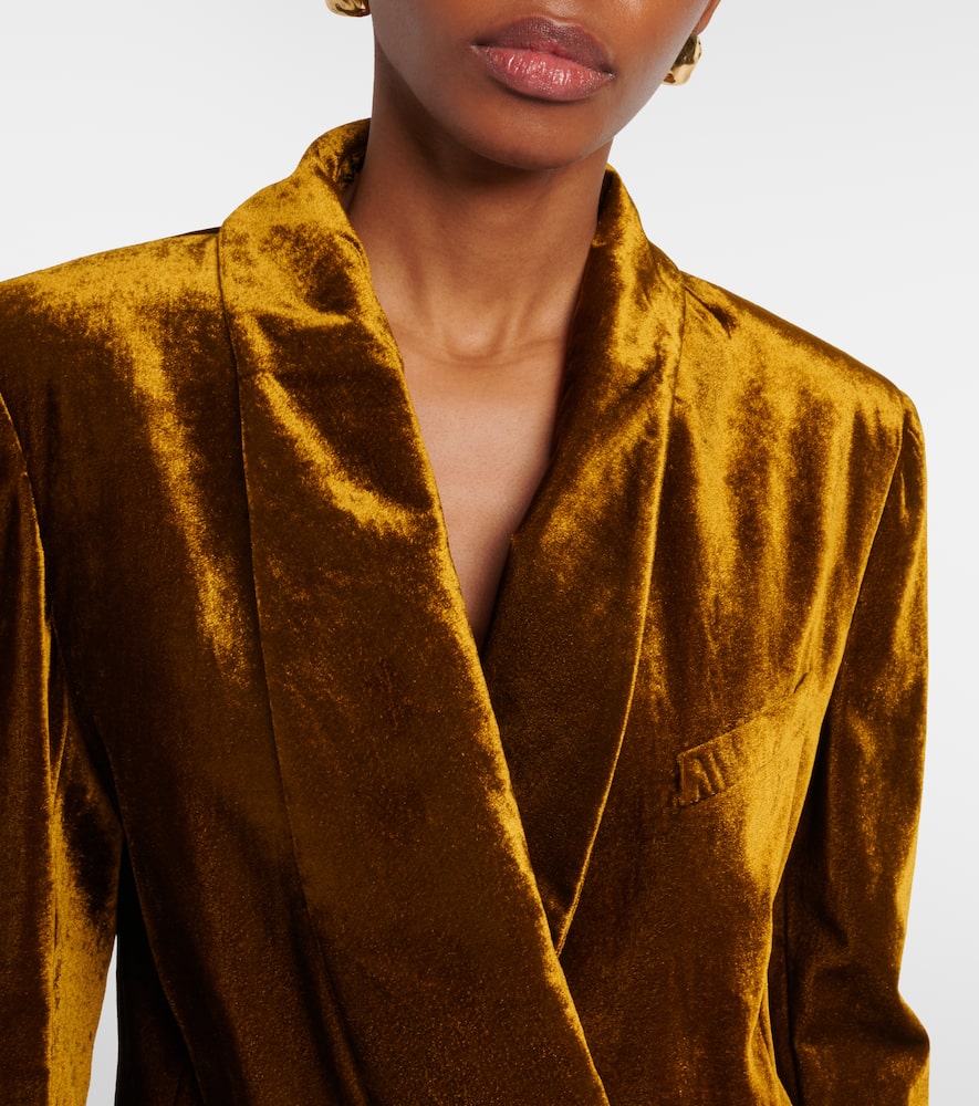 Double-breasted velvet blazer