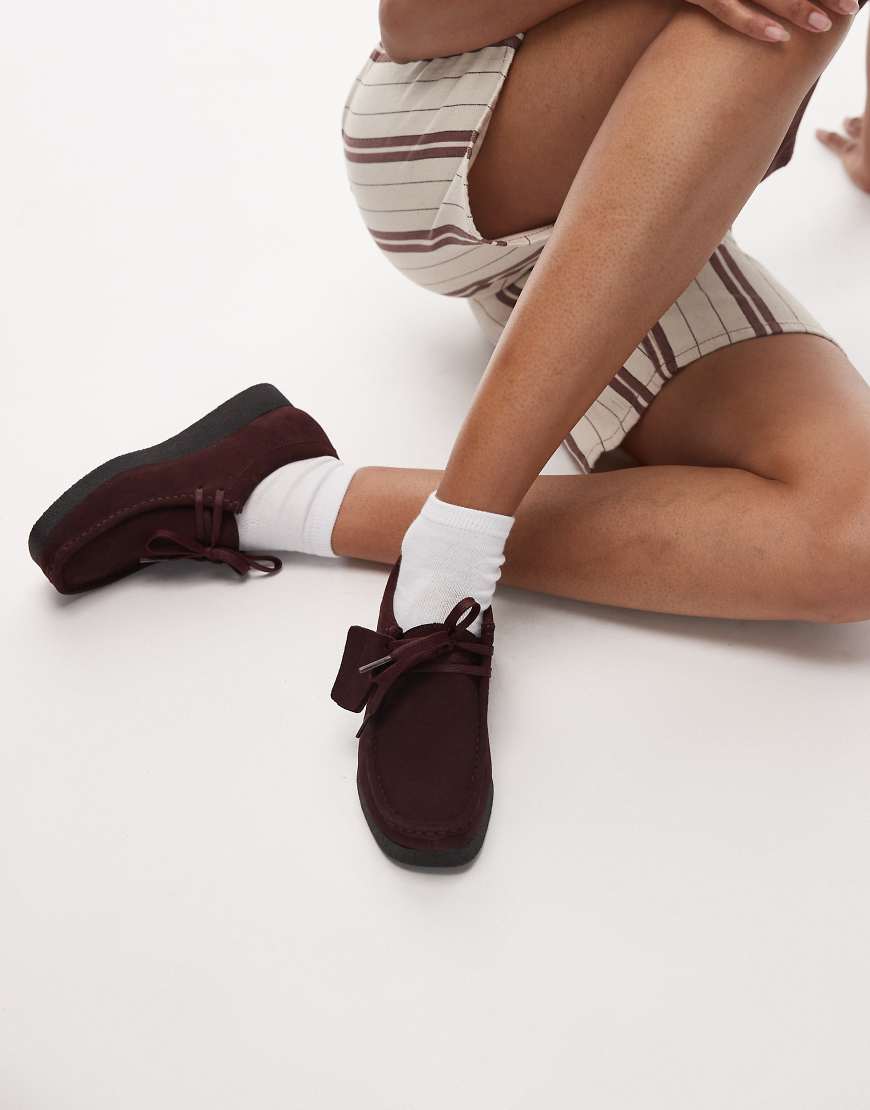 Wallabee EVOsh shoe in merlot suede-Red