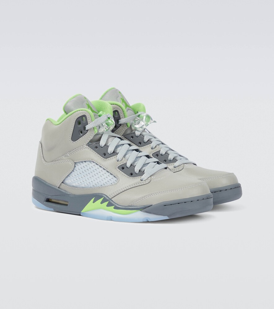 Air Jordan 5 Retro sneakers