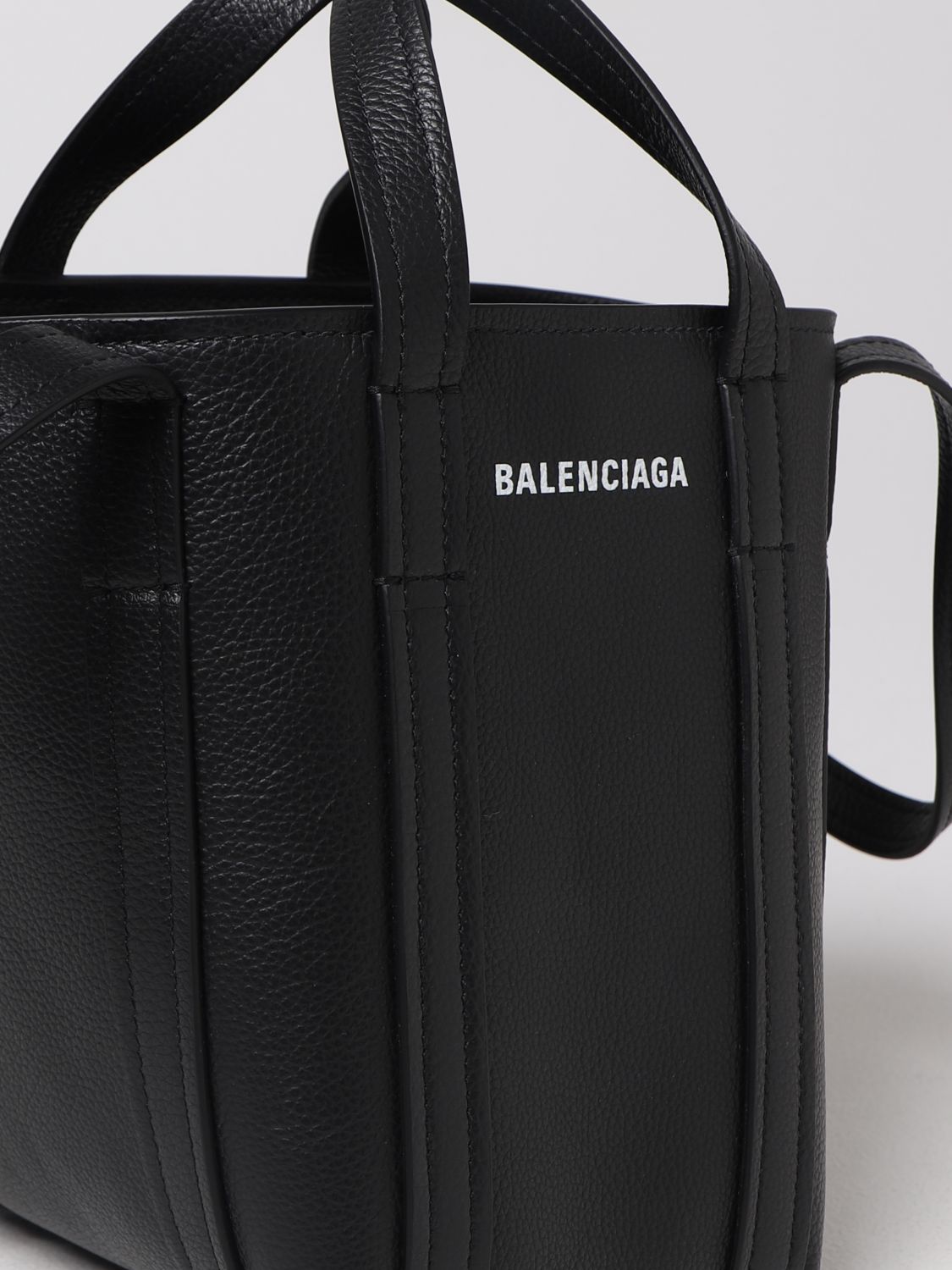 Shoulder Bag Woman color Black
