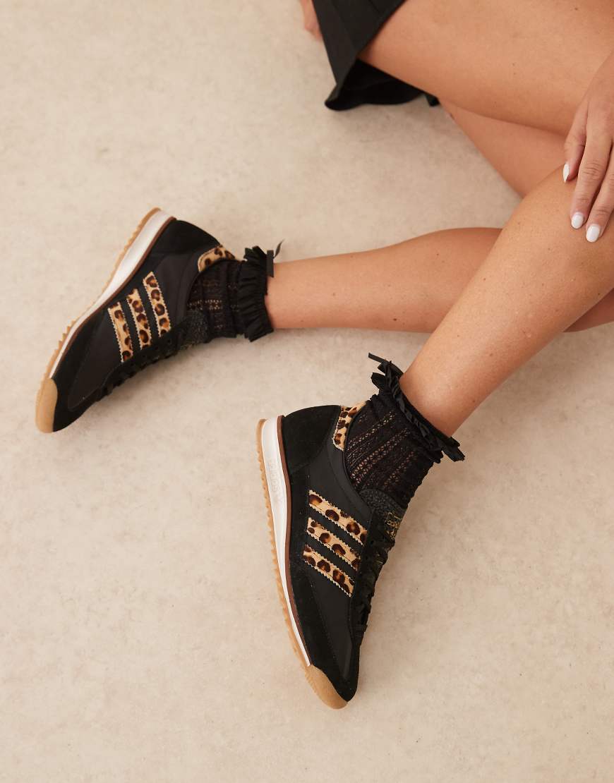 SL 72 OG trainers in black and leopard