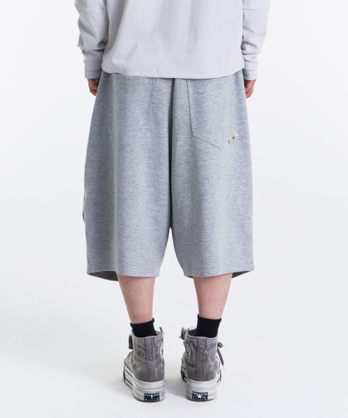 Flow Knee Bermuda Sweat Pants