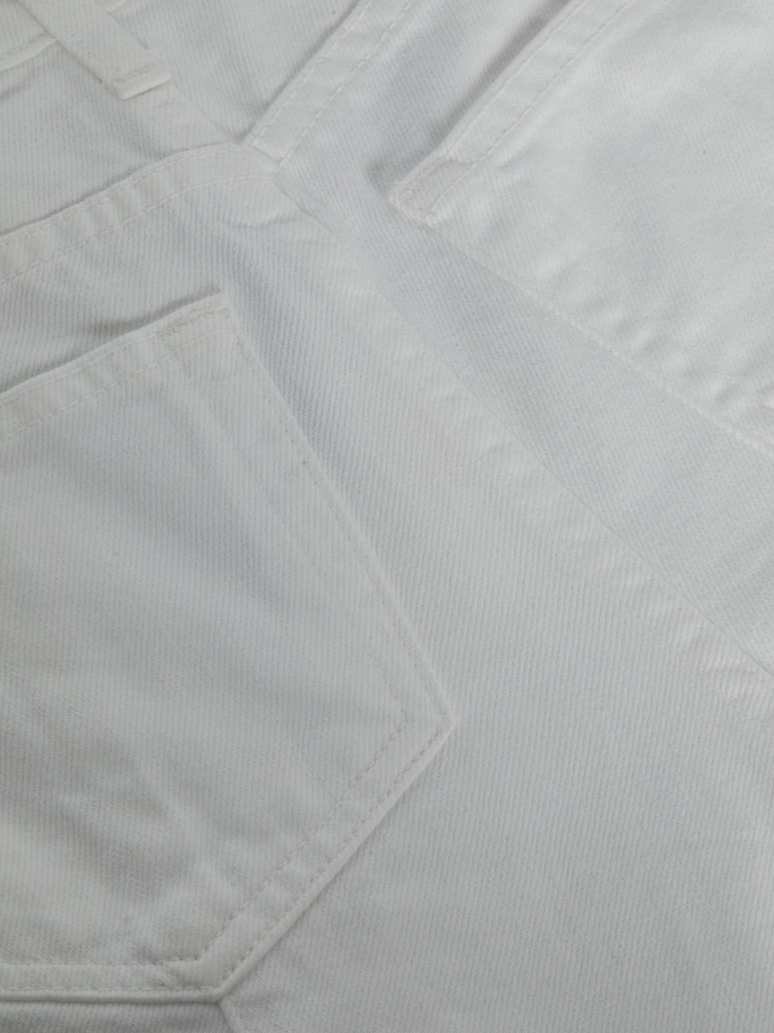 L'AGENCE Cody Barrel-Leg Jean In Blanc