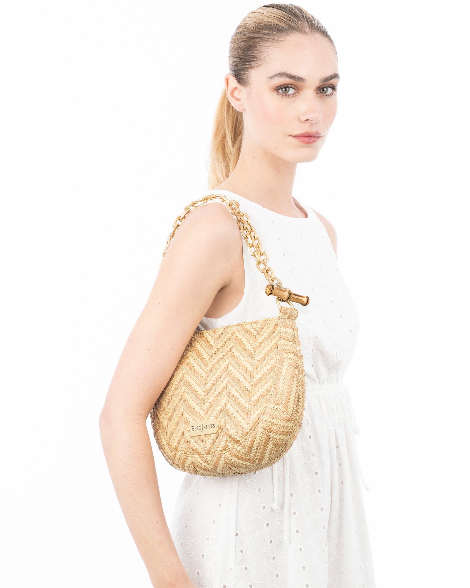 Chain Pouch Raffia - Black Mix, Zip Top Closure, Adjustable Chain Handle, Durable Canvas Lining, Phone and Sunglasses Pocket
