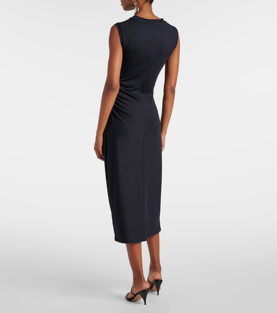 Sleeveless midi dress