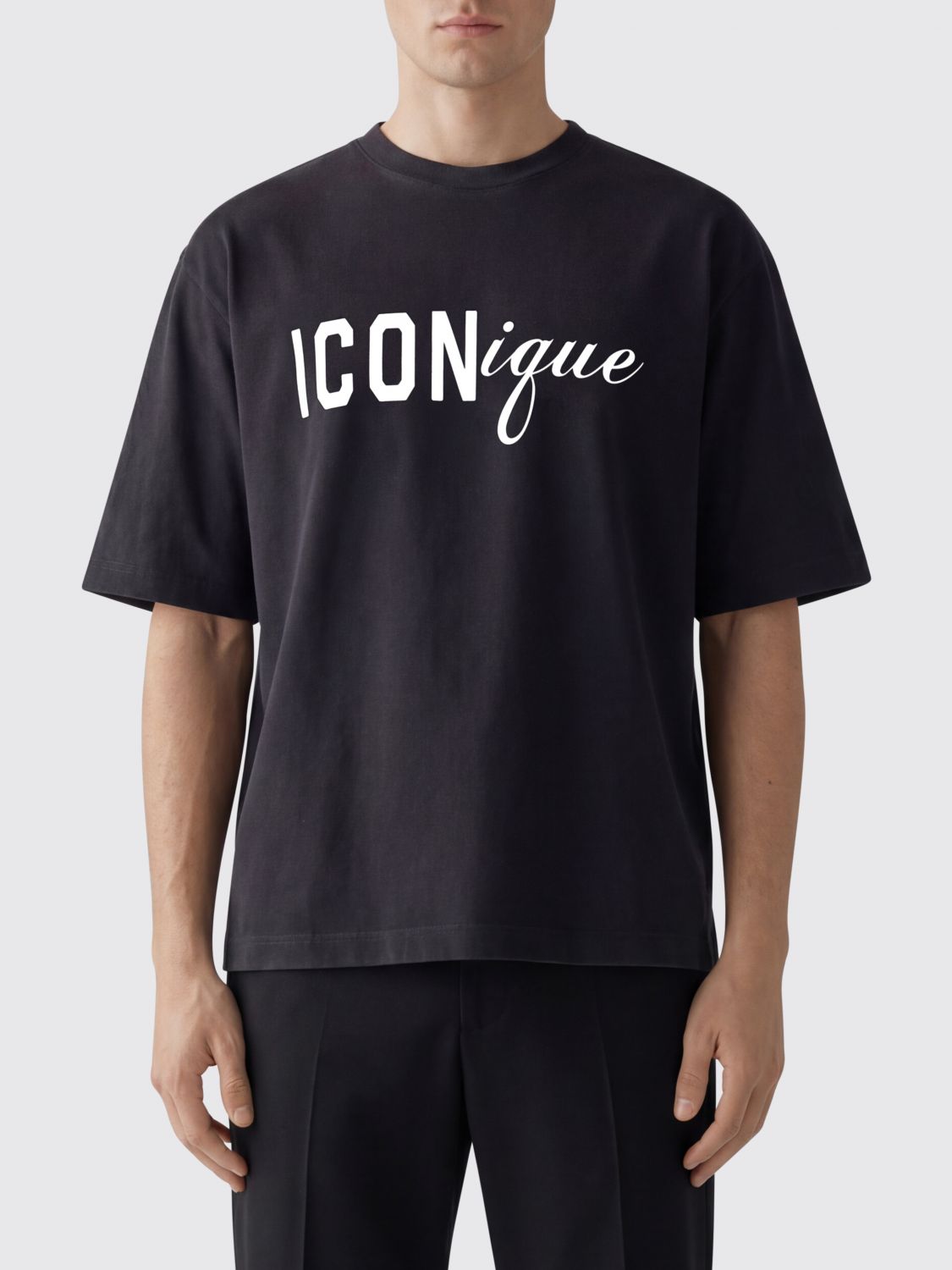 T-Shirt Men color White