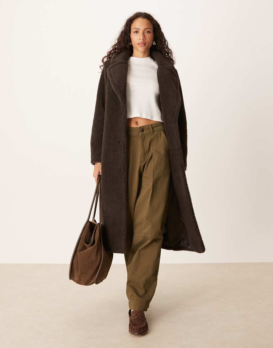 Maxi borg coat in chocolate brown