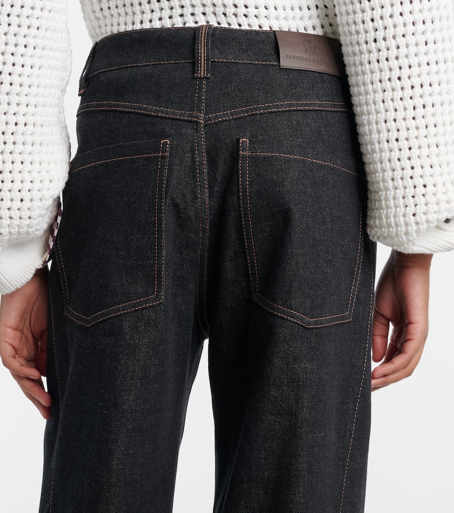 Wide-leg jeans